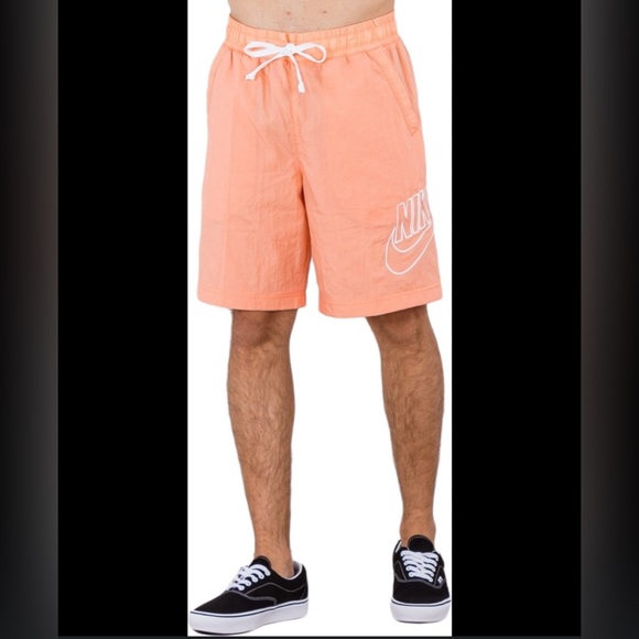 Nike Sportswear Alumni Men's Sports Monochrome Shorts Light Orange - Picture 2 of 4